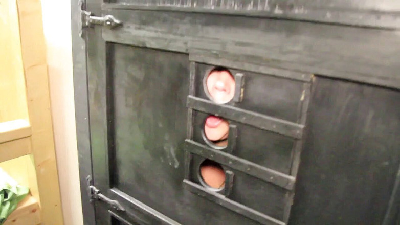 Angels with horns: Глорихол-минет с маленькой мисс ''Истории много''