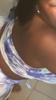 Black girls got cakes for days