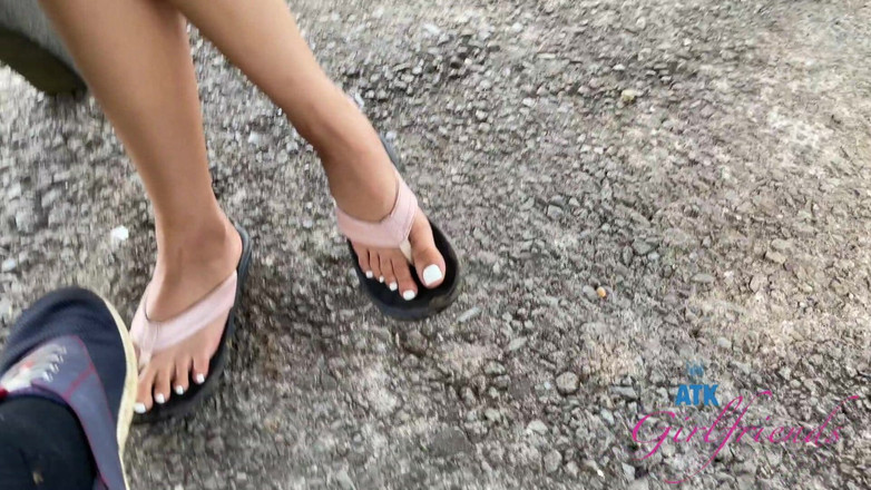 ATK Girlfriends: Виртуальный отпуск