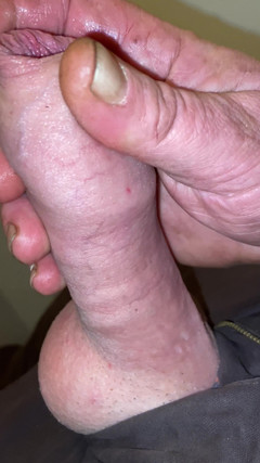 Foreskinguy: Kontol besar yang belum disunat berujung dicrot sperma hangat