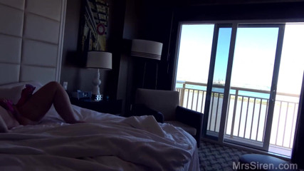 Siren XXX Studios: Pulchna żona w hotelu