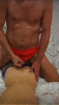 Str8 - Căsătorita mă fute tare ok