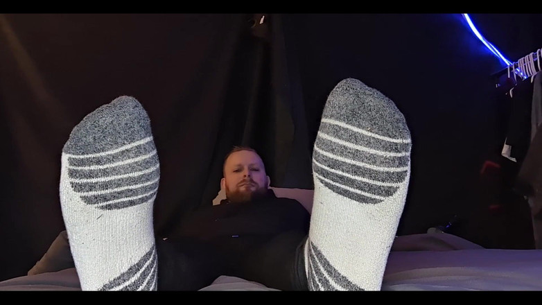 WolfgangWhite: TRUE SISSIES Worship Bare Alpha Male Feet