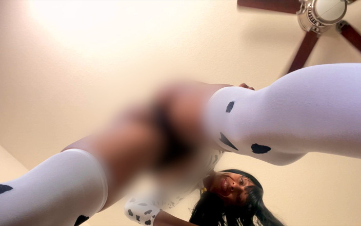 Pink Foxx: POV: Bette Um Meine Facesitting