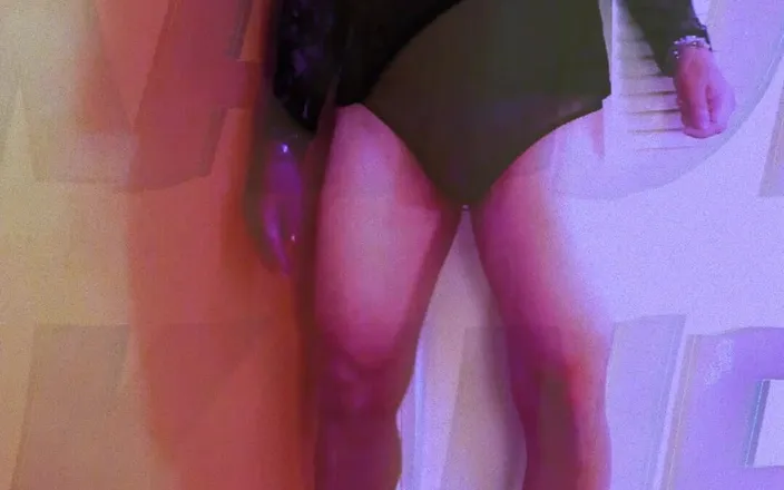 kandiKane: Watch Sexy Kandi Kane Shake Her Thang!