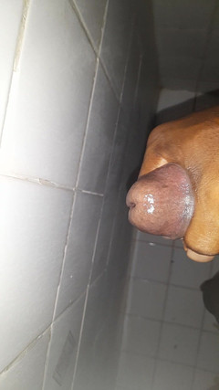 Black guy: La sborrata è la doccia pt3