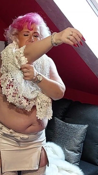Ninenin oyuncu tarafı: kıvrımlarıyla arsız bir macera!