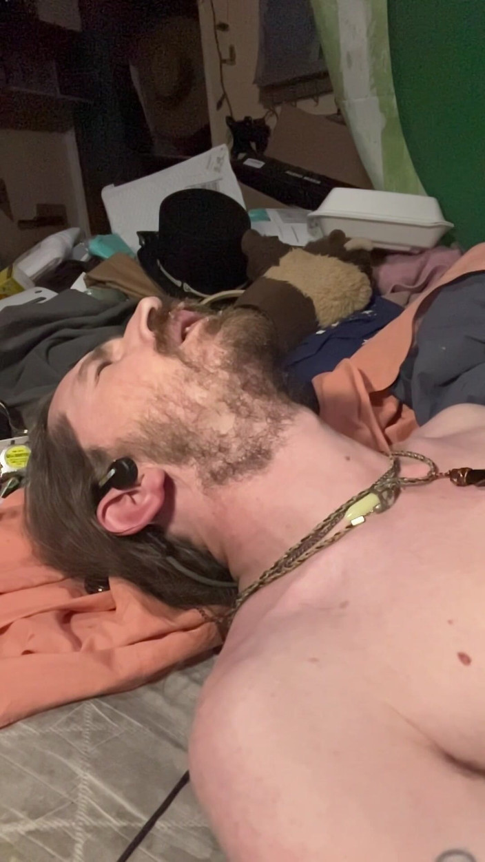 S.A.M.: セルフフェイシャルっぽい