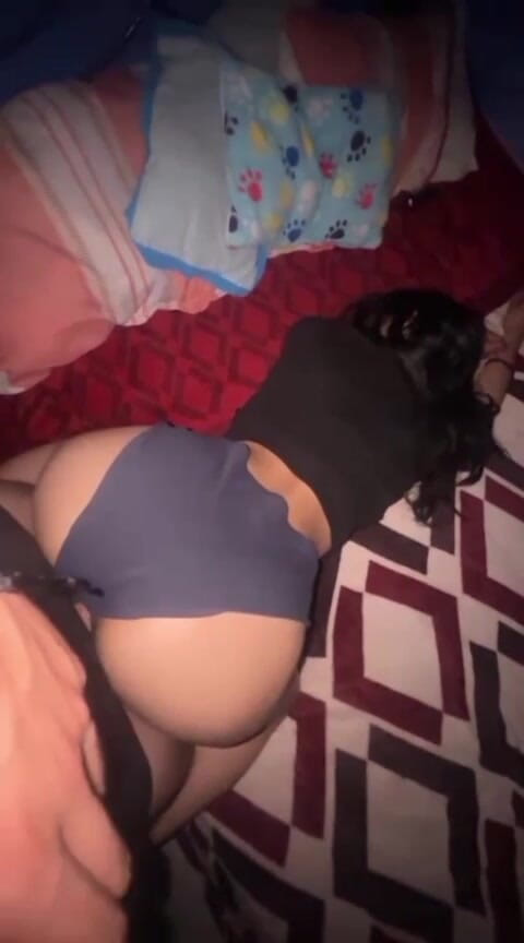 Baby Mia XX: Pantat bahenol adik tiri latina 18 tahun dientot habis-habisan di kamar...