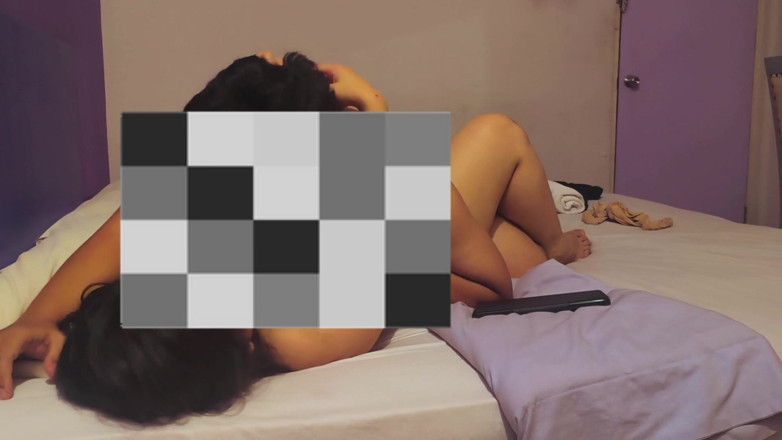 Micooowww04: Styvsyster-in-law kommer till mitt hus för att ha sex med...
