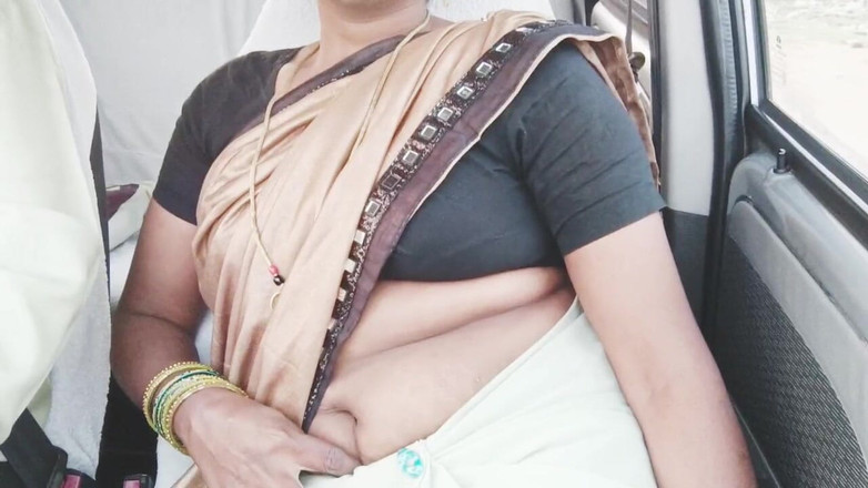 Telugu honey lips: Volledige video, Indische hete meid autoseks, Telugu vuile praat
