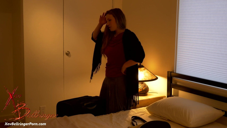 Xev Bellringer: Fucking Your Stepmother in Bed