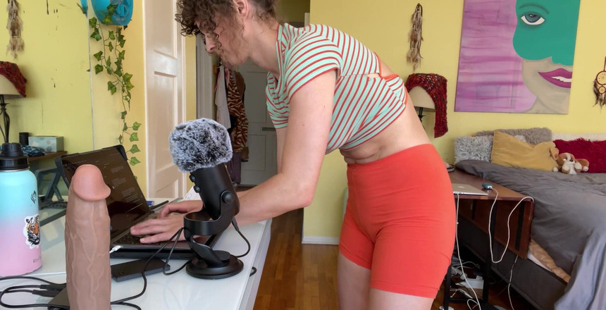 VibeWithMommy: JOI - Voice note domina mit mamis riesigem 12-Zoll-schwanz!