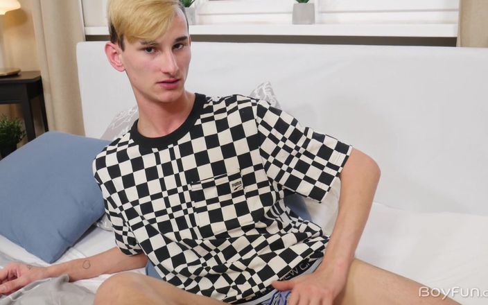 BoyFun Solo: Blonde Twink Tristan Webber Got the Balls