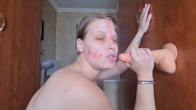 domslutfucker: Cơ thể viết con đĩ nhợt nhạt bú và làm tình...