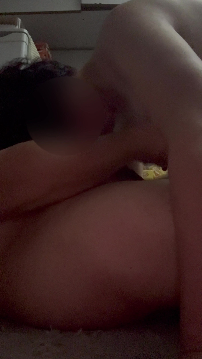 Luckypinoysexmaniac: Kiedy odwiedzam ciocię i ostro ją pieprzę