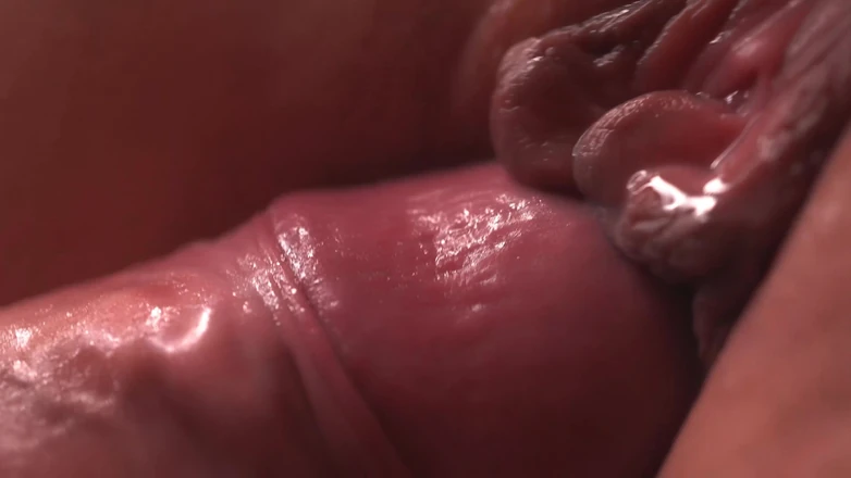 69win: My Wife Warmed up Her Pussy Before Sex, I Filled...