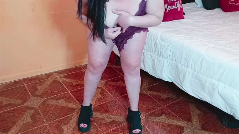 Kellyhotstepmom: Kelly danst voor jou, mijn liefste.
