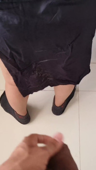 村の彼女を家に招いて、彼女の金髪のアソコを一晩中抱いて、私のブラを抱くのはとても楽しかった