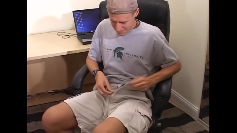 Pornobello: Kelly Wells Jedna z mých prvních porno scén