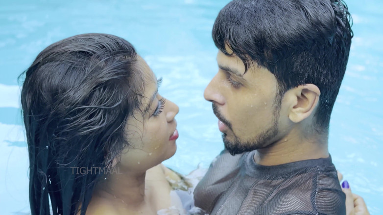 Tightmaal: Hot Indian Couple Had Sex While Having Fun in the...