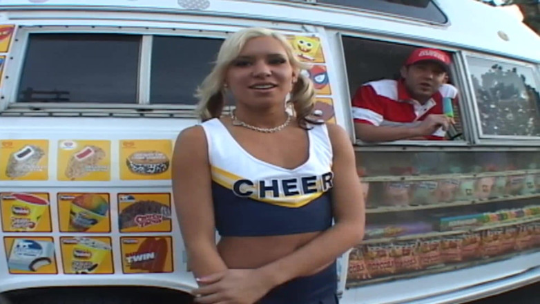 Hot Girlz: Pervert guy seduces cheerleader to fuck for free ice cream