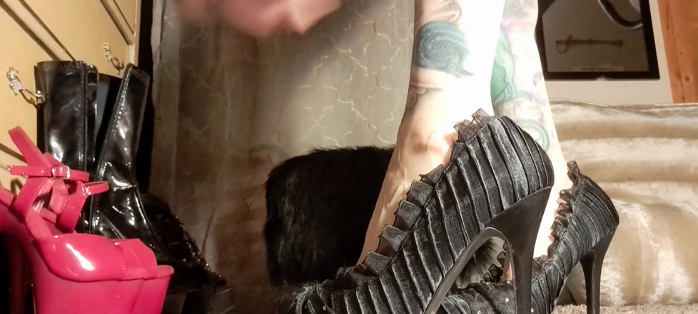 PandoraSG: Zkoušení bot | 9 pár 9 pár fetišových podpatků