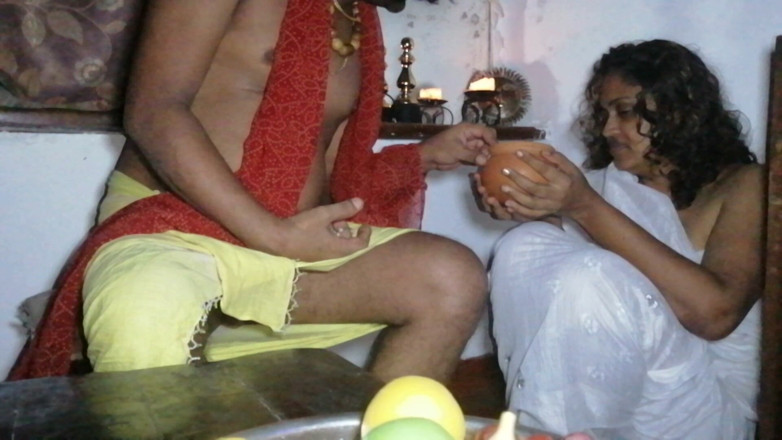 Tina Baby: Swami, bhabhi desi à pain 01