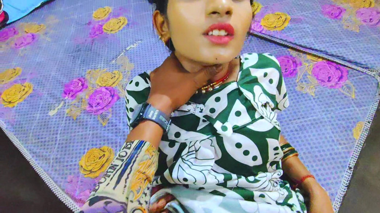 BadAim6: Indian Stepmom Shared Single Bed and Made Stepson Happy Full...