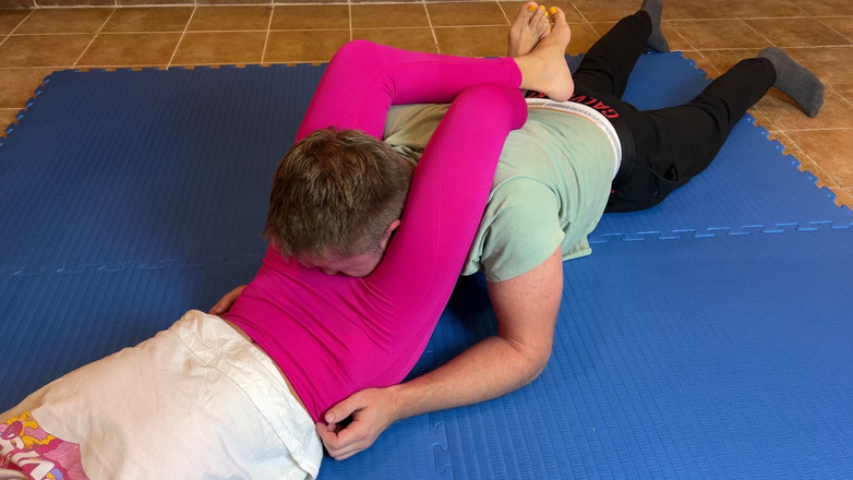 Mean Asian Wife: Defeated in Wrestling Headscissors Made to Smell Pussy