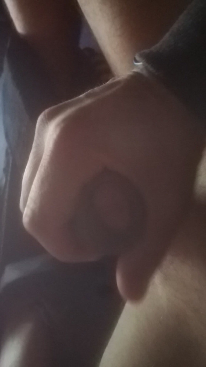 T0y b0y: Secretly Jerking off