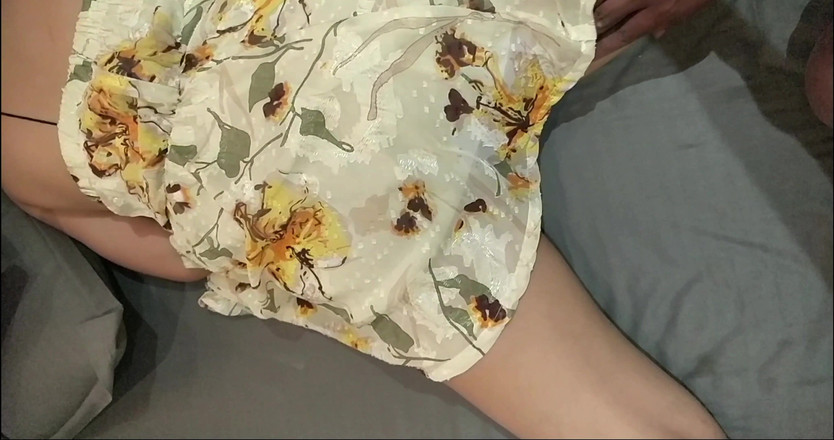 Trisha Hotness: 내 상사가 보지를 핥고 후배위 스타일로 따먹어