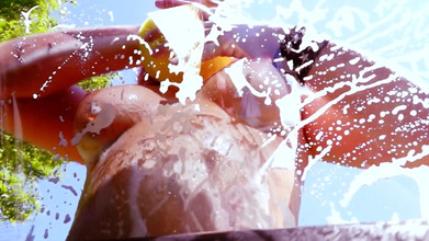 Pegasus amateurs only: Двух горячих девушек жестко трахают на улице в машине