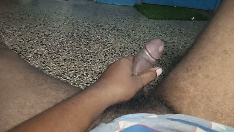 Sweet Indian cock: Soția mea țâțe lingându-se cu sărutări
