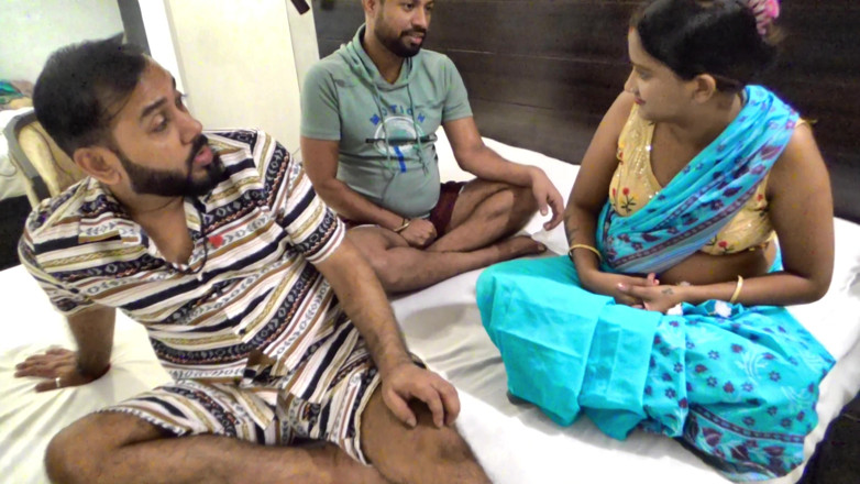 Anjalisingh_sexy: Two Friends Seduced Their Beautiful House Maid and Made a...