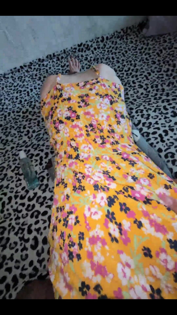 Sexsilady: Neden külotsuz geldin?