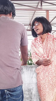 Indian Perfect Figure Lady on Roof top Sex - Outdoor Desi Chudai