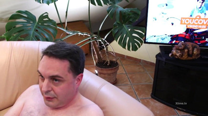 Andrea Dipre Channel: Andrea Dipre, o homem sexual da neve!