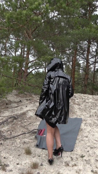 Hard self-fucking on a sandy dune