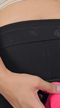 Przerywanie domme kończy się lekcją rozciągania dziury: Bezpłciowy POV strap-on hole rozciąganie