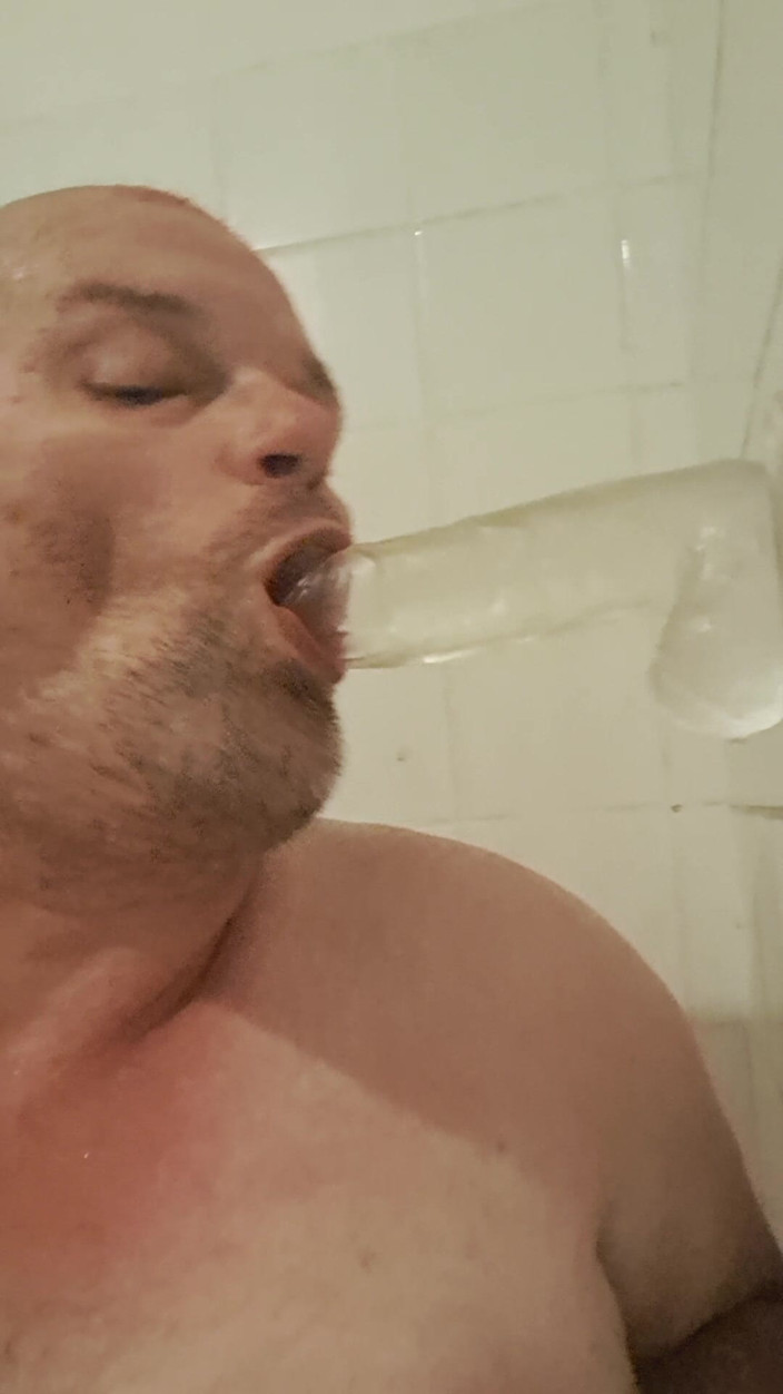 Fickspecht: Also Doch Schlampe, Lutsch Den Dildo!