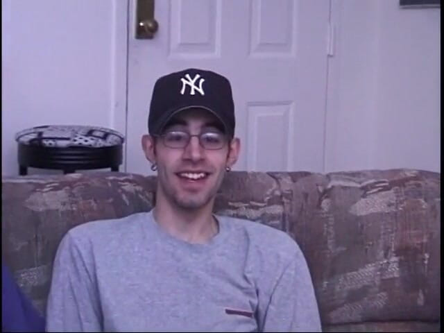 Gays Case: Young geeky dude opens his legs wide for his boyfriend...