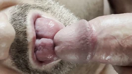 डैडी से कामुक वाटरस्पोर्ट क्रिसमस उपहार