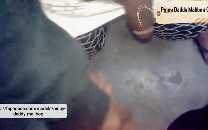 pinoy malibog: Twee harde pikken strelen sappige ladingen