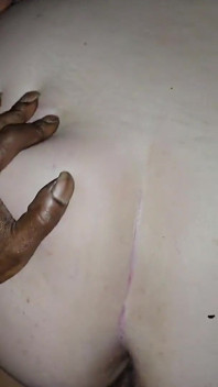Büyük zenci yarağı ustasıyla seksi pawg domaltmalı ıslak amcık sert yarağa boşalıyor