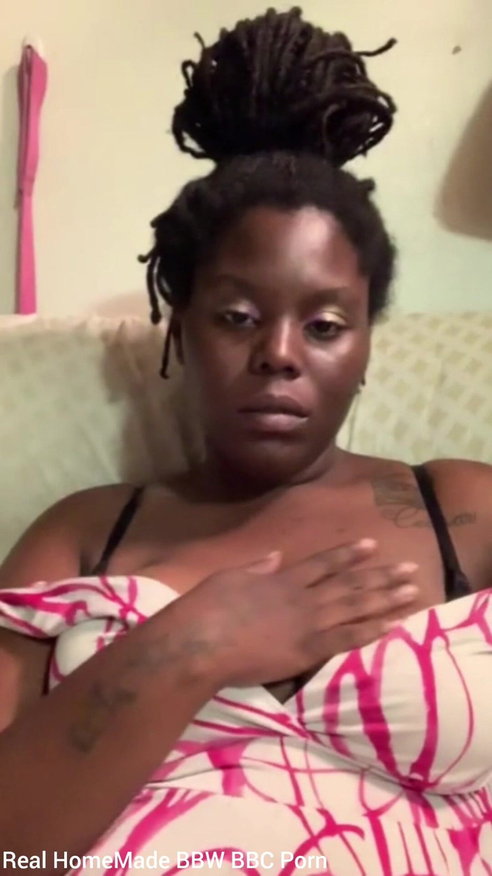 Super sexy ebony cuties: Plagen, knijpen in mijn borsten, wrijvend over mijn zwarte poesje