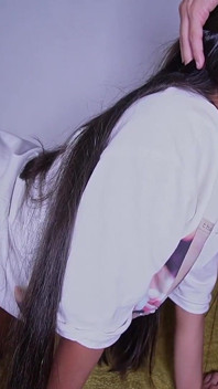 Keseronokan deepthroat Laeris Sloppy