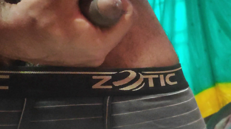 darksiders_eyes_love: Leche en solo de cerca polla negra masiva carga de...