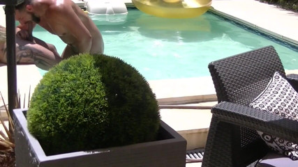 FRENCH HOLES CREAMPIED: The pornstar enzo rimenez used raw by lito outdoor