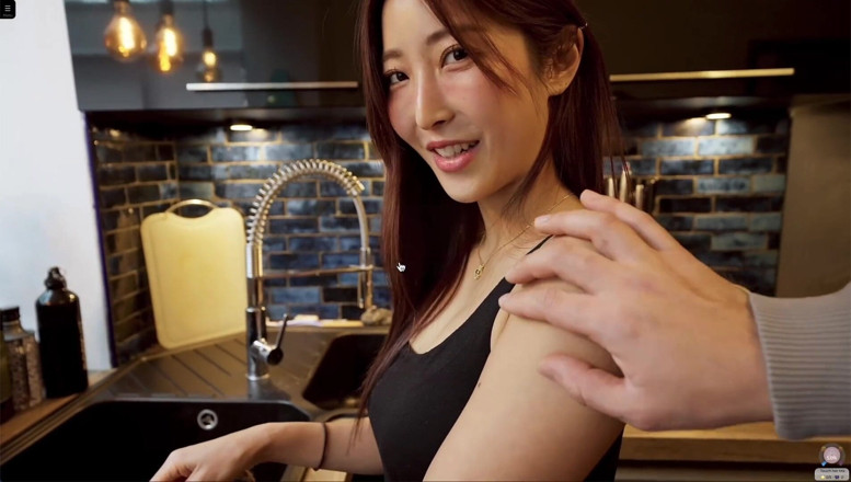 Qwinky: Qwinky Porn Game - Maid Emiri Momota